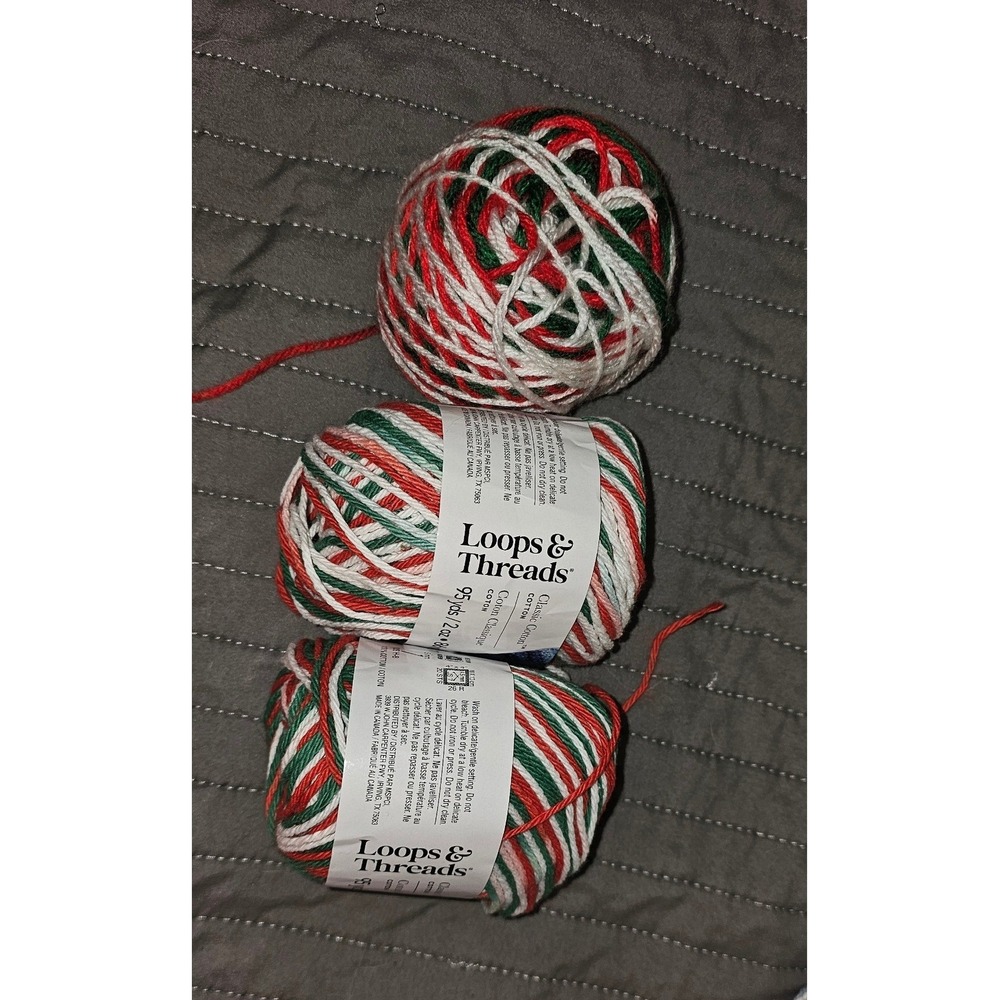 Loops & Threads Classic Cotton Yarn Jolly Ombre Red Green White Lot of 3 214028